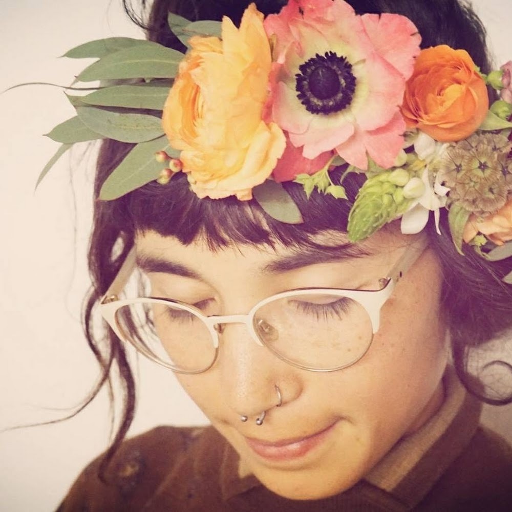 Meet your Posher, Ava sayaka